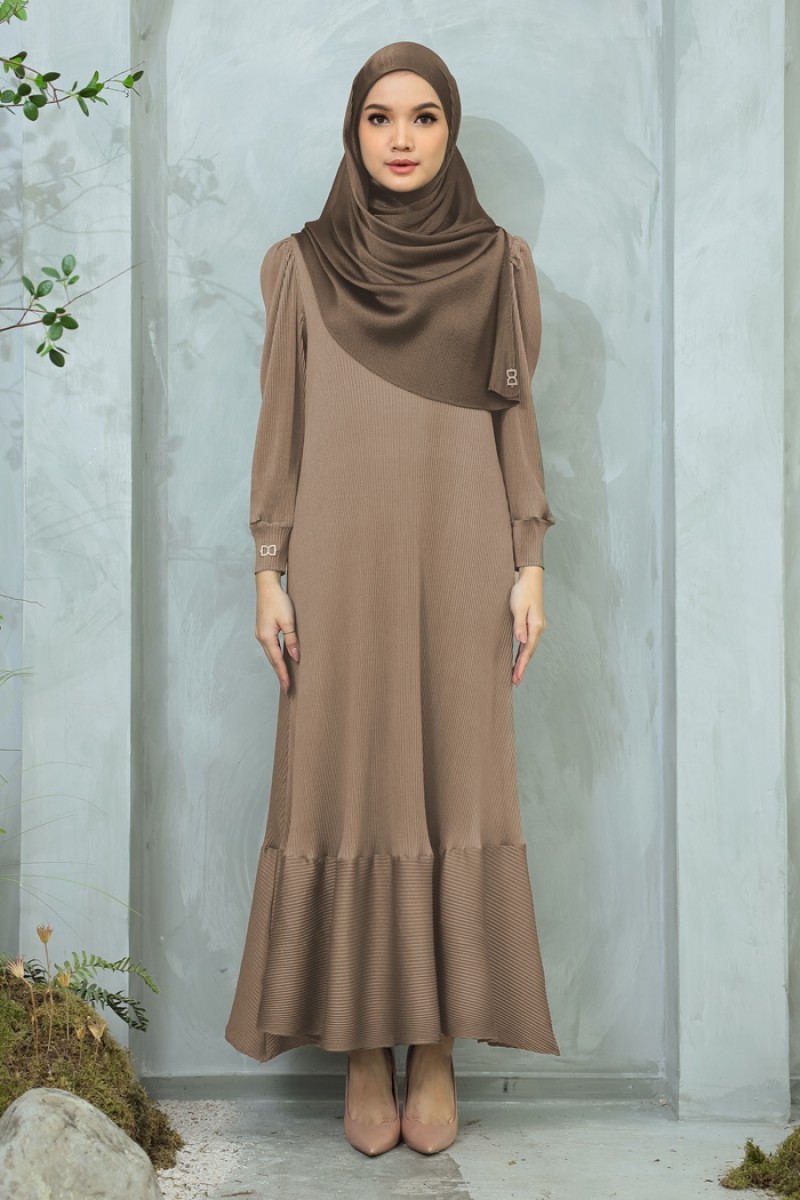 Calla Dress - Latte