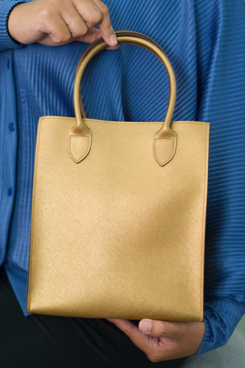 KELLY BAG - GOLD