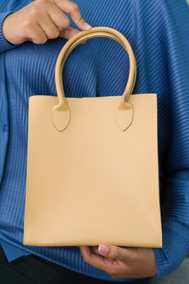 KELLY BAG - LIGHT BROWN