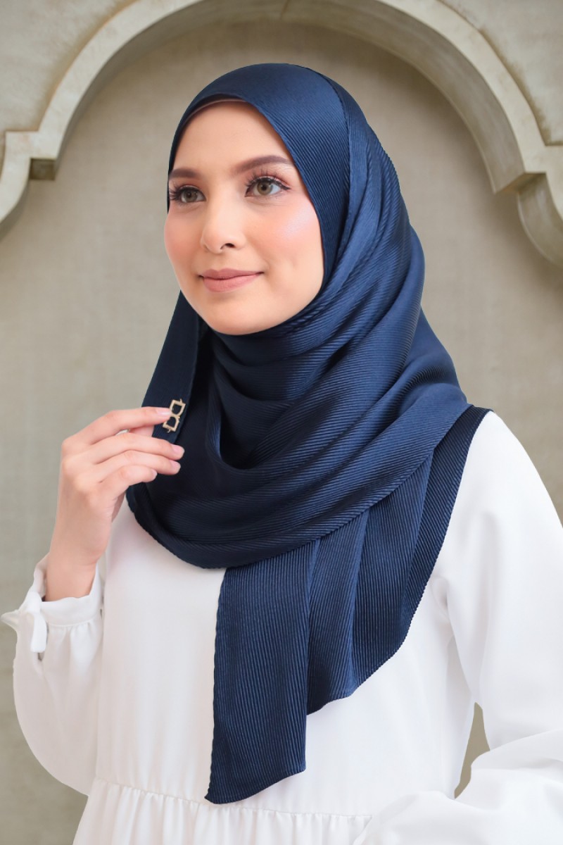 Zahra Luxe - Navy Blue